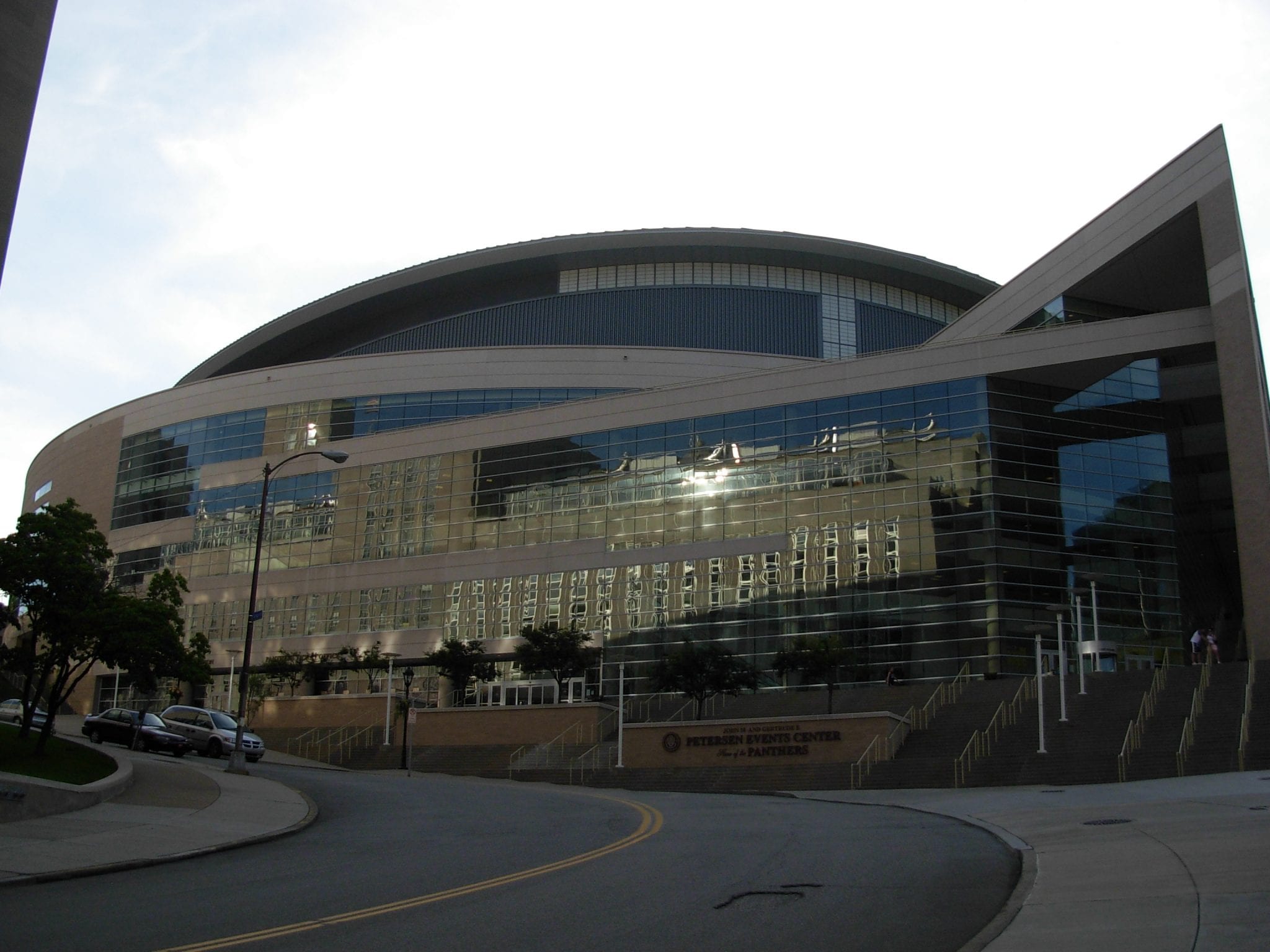 Pitt Basketball. Petersen Events Center