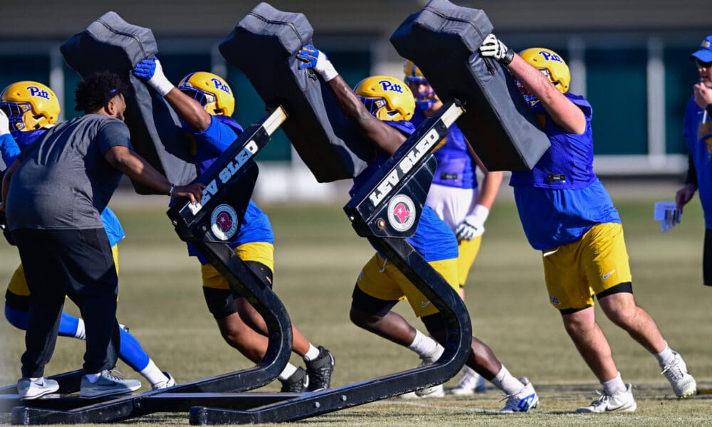 Pitt offensive line during spring practice on March 11, 2025 / Ed Thompson. PSN.