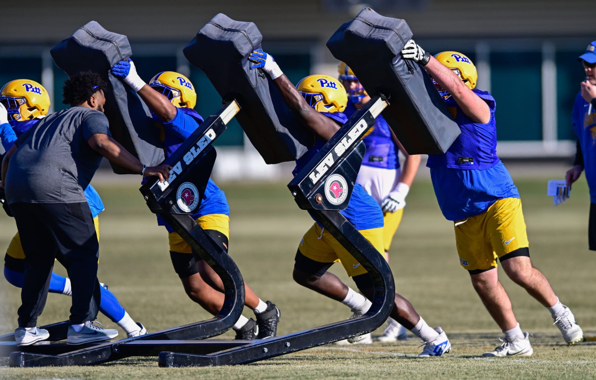 Pitt offensive line during spring practice on March 11, 2025 / Ed Thompson. PSN.