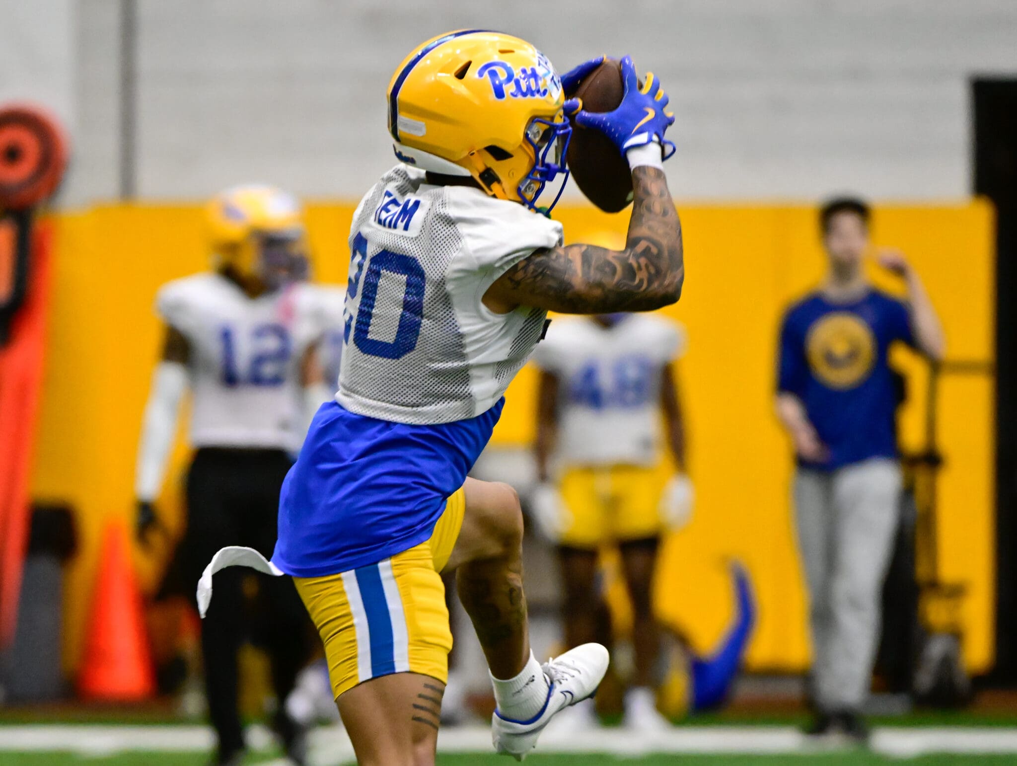 Pitt safety Kavir Bains-Marquez making a play in spring camp. April 10, 2025 / Ed Thompson. PSN.
