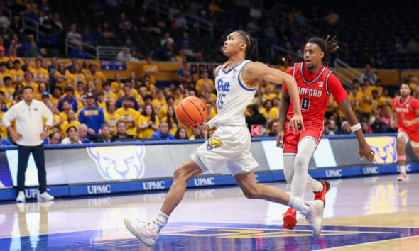 Jaland Lowe turned in an elite performance with 21 points, five rebounds, and six assists in Monday night's season-opening win over Radford.