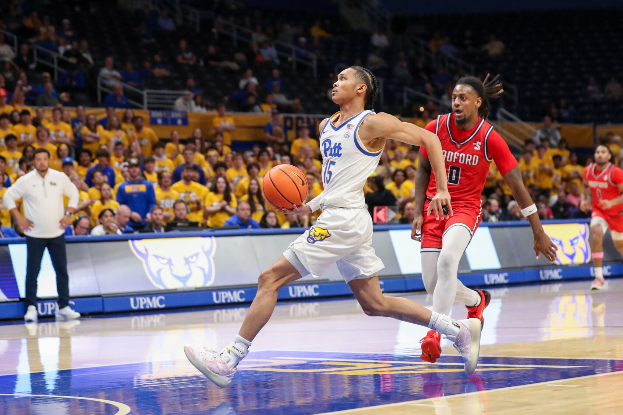 Jaland Lowe turned in an elite performance with 21 points, five rebounds, and six assists in Monday night's season-opening win over Radford.