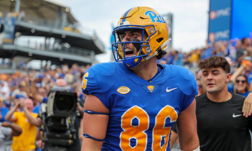 Pitt tight end Gavin Bartholomew