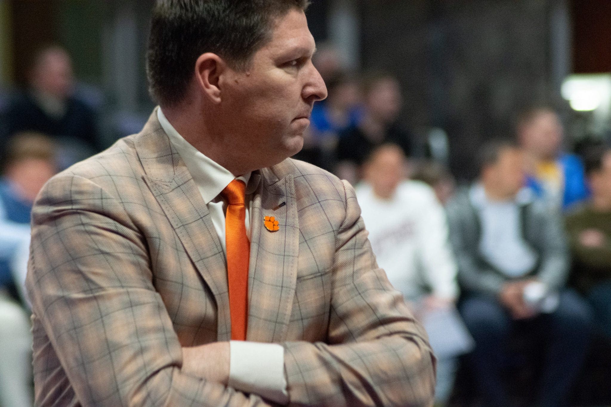 Clemson's Brad Brownell signed a contract extension with Clemson, according to a report by Chapel Fowler of The State, worth $27.5 million.