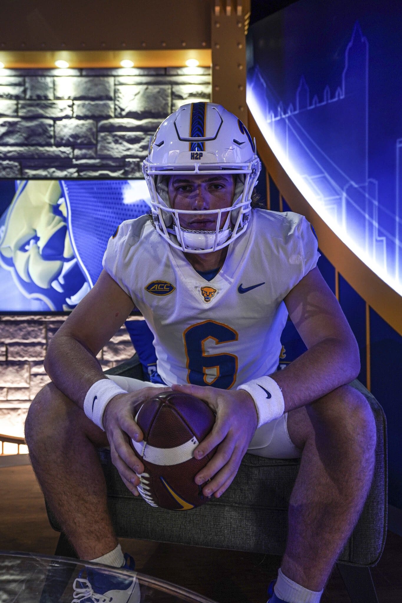 Pitt quarterback commit Mason Heintschel