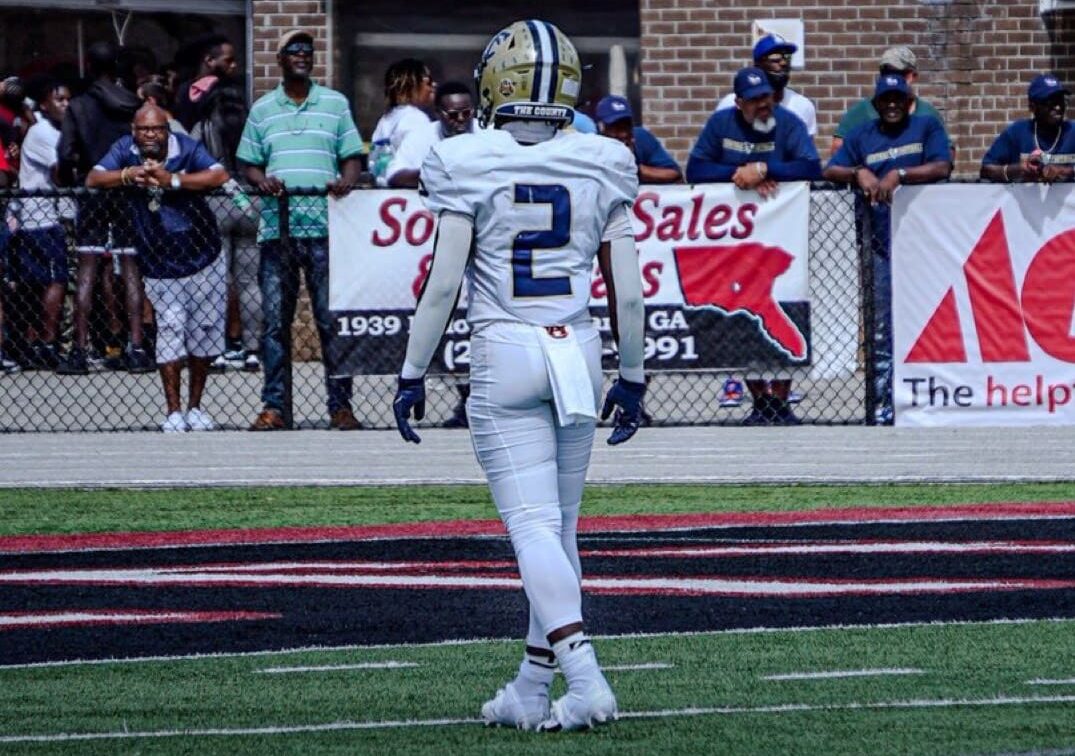 Three-star running back Christian Lawrence places Pitt as a top school. Photo courtesy of Lawrence's X account.