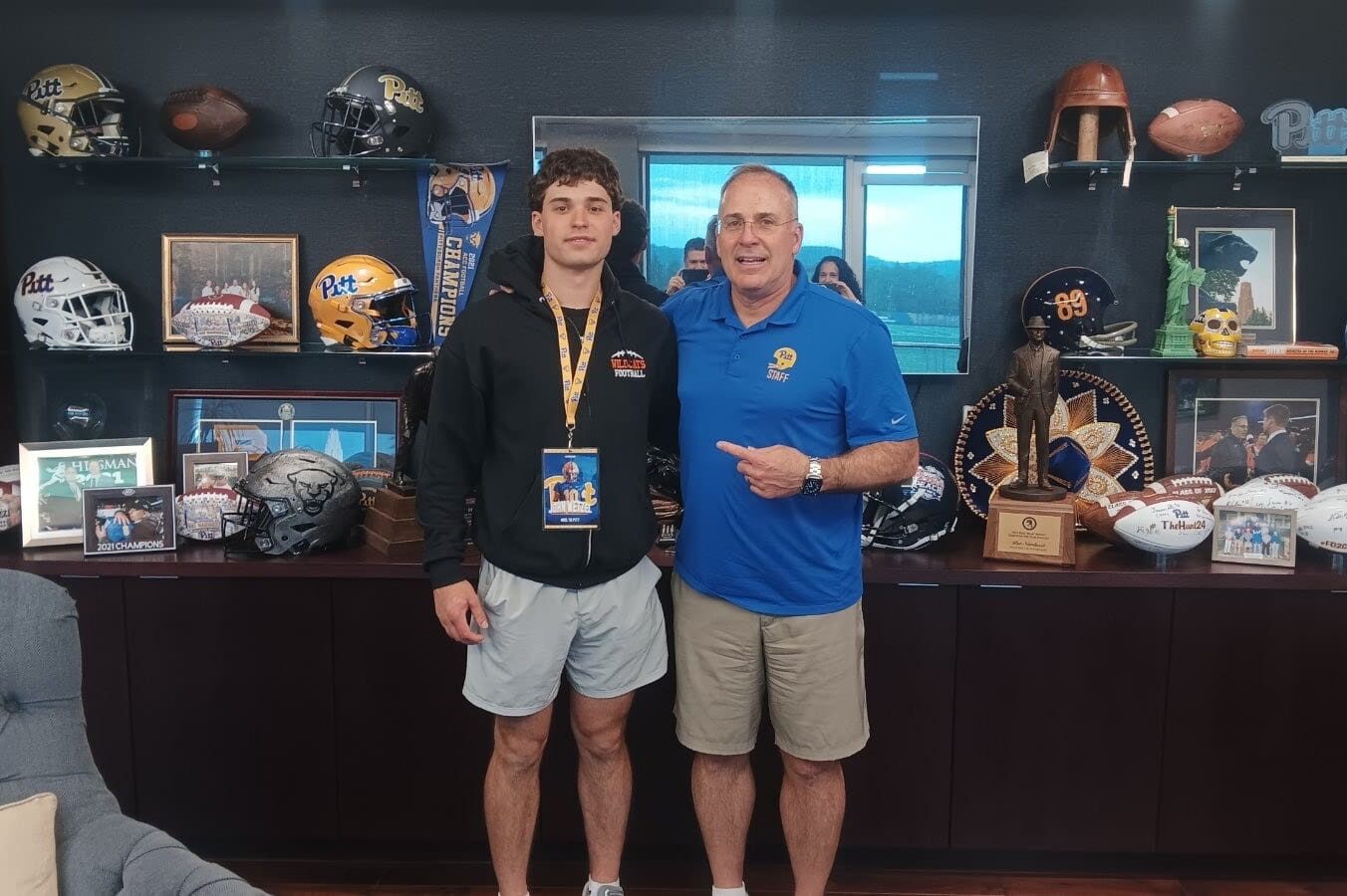 The latest 2025 Pitt commit John Wetzel with Pat Narduzzi. Photo courtesy of Wetzel's X account.