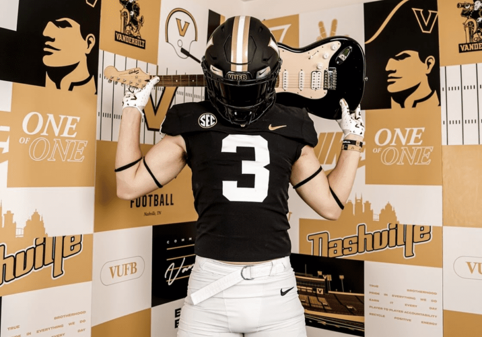 Seneca Valley tight end Adam Gehm commits to Vanderbilt. Photo courtesy of Gehm's Instagram.