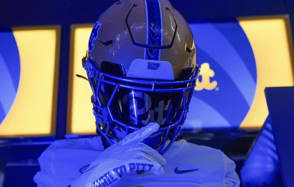 Pitt 2026 linebacker commit Desmond Johnson. Photo courtesy of Johnson's Instagram account.