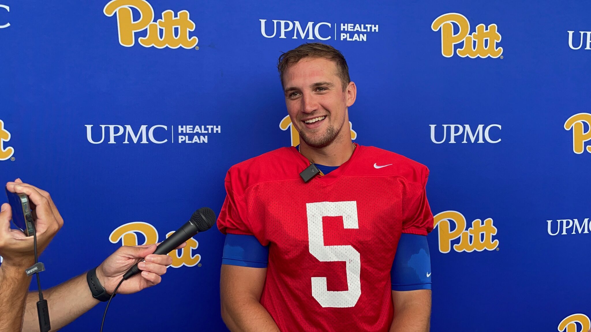 Pitt quarterback Phil Jurkovec.