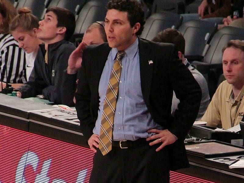 Josh pastner sales